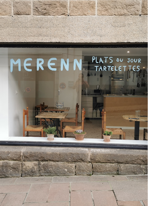 Merenn Restaurant Interior